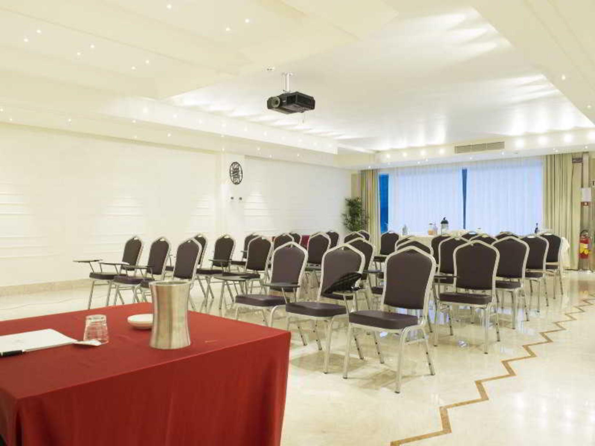 Catania International Airport Hotel Εξωτερικό φωτογραφία